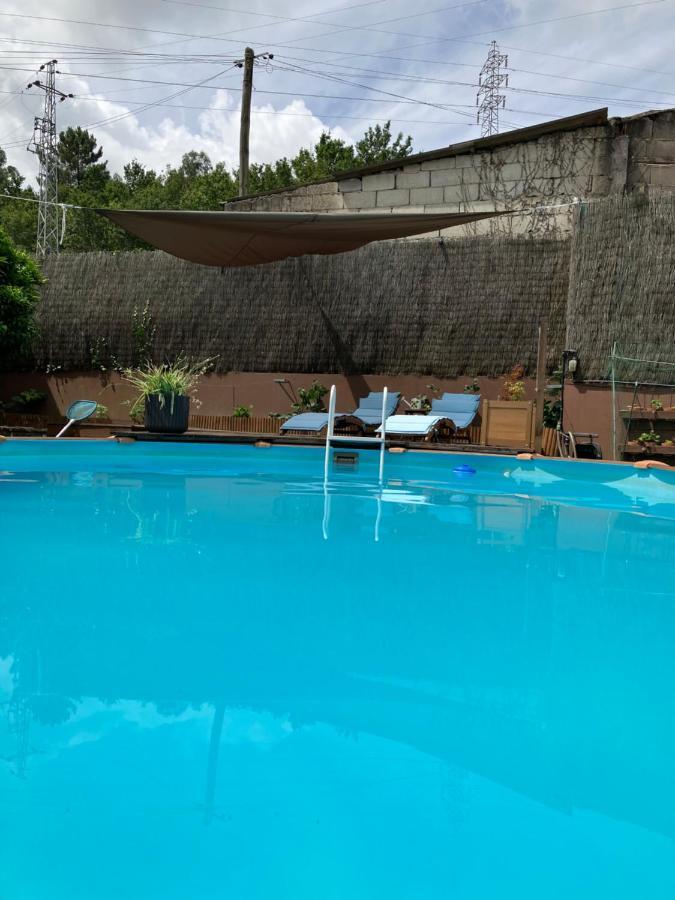 Bergui Guesthouse - กิมาไรส์ ภายนอก รูปภาพ