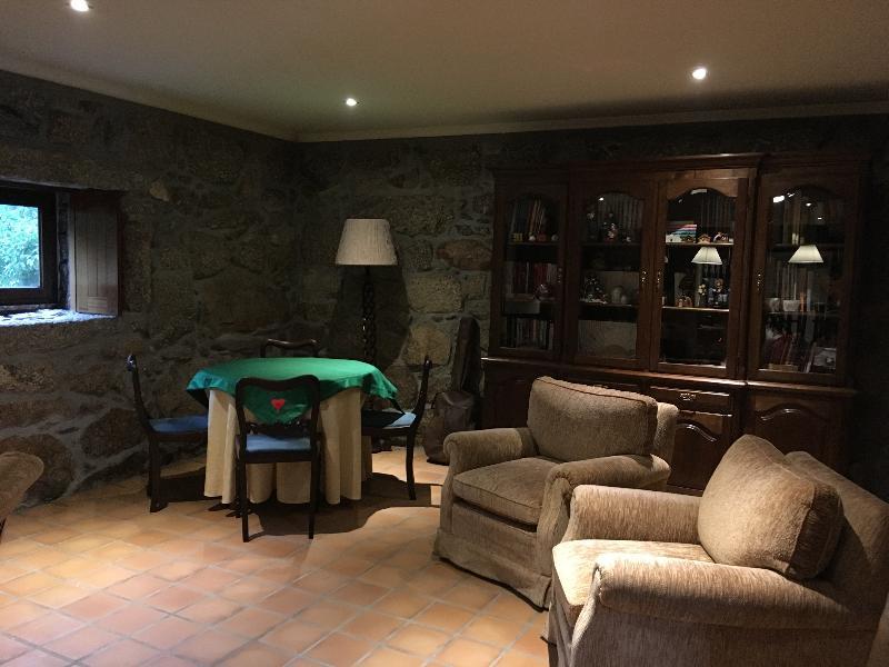 Bergui Guesthouse - กิมาไรส์ ภายนอก รูปภาพ
